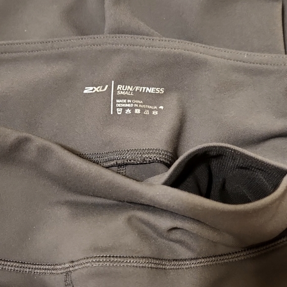 2xu run fitness flared pant nwot - Picture 5 of 10